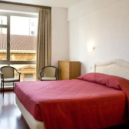 Arethusa 3* Athens